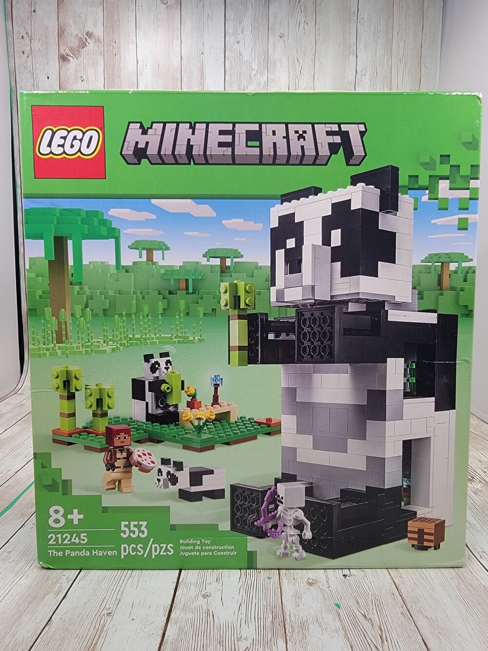 LEGO Minecraft 21245 The Panda Haven Sealed NEW Damaged Box 553 PCS